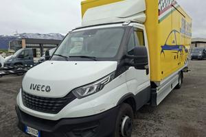 Iveco 70 c18 trasporto veicoli PATENTE C