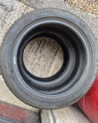 PNEUMATICI BRIDGESTONE 245/45/18 100Y USATI