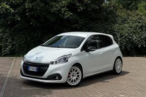 Peugeot 208 GT Line 1.2 thp 110cv 2019