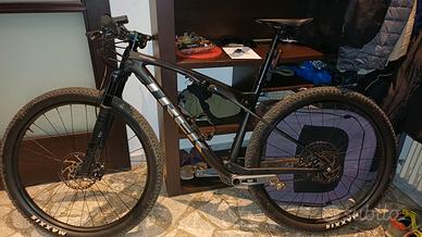 trek supercaliber 9.8 