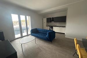 Catanzaro v. l. della valle appartamento arredato