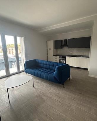 Catanzaro v. l. della valle appartamento arredato