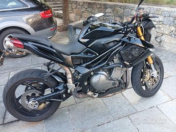 Benelli tnt 899S 