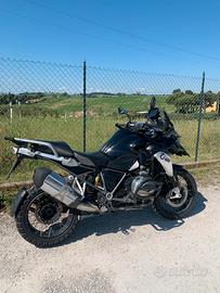 BMW R 1200 GS TRIPLE BLACK