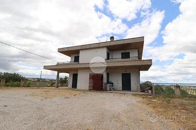 CASA INDIPENDENTE A MOSCIANO SANT'ANGELO