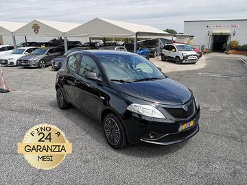 LANCIA Ypsilon 1.2 69 CV 5p. GPL Ecochic Gold PROM