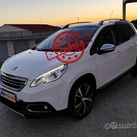 Peugeot 2008 BlueHDi 100 Allure