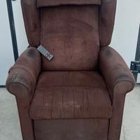 Poltrona elettrica disabili con telecomando