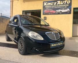 Lancia Ypsilon 1.3 MJT 90 CV Oro