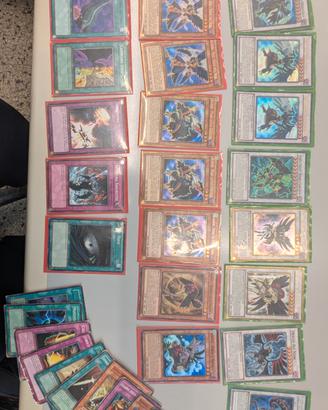 Lotto carte Yugioh da 36 carte