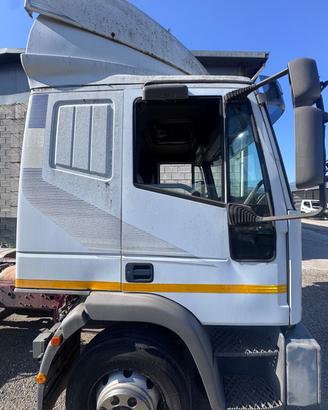 Cabina letto iveco eurocargo 120 / 130 / 150 / 170