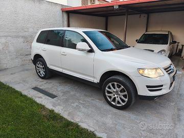 VOLKSWAGEN Touareg 3.0  V6 Gancio Traino 
