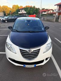 Lancia Ypsilon 1.2 69 CV 5 porte