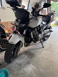Honda hornet 600