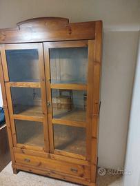 mobile antico restaurato 