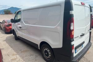 Renault trafic III 1.6 121cv 2017