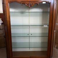 Vetrina in cristallo e legno