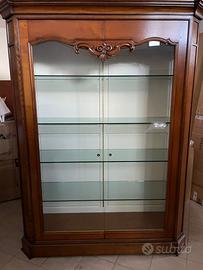 Vetrina in cristallo e legno