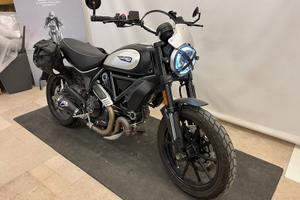 Ducati Scrambler 800 Icon Dark (2022)