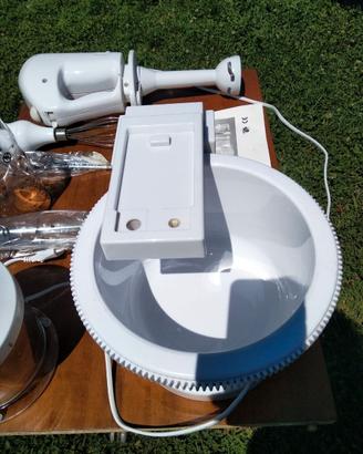 robot multifunzione 