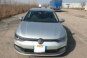 GOLF 8 1.5- BENZINA 130 CV kw96