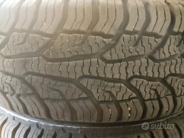 Pneumatici 4 stagioni 