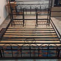 letto in ferro battuto 