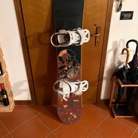 Tavola da snowboard piu scarponi