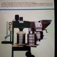 mini frantoio per olive 