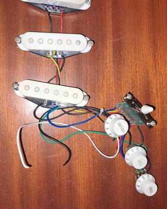 Elettronica Stratocaster 