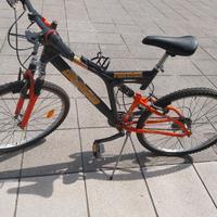 Bicicletta Mtb r26 ammortizzata 