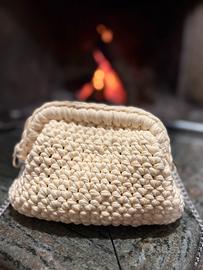 Borsa cluch piccola beige