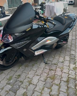 Tmax 500 personalizzato come nuovo