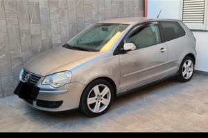 Vw POLO 1.4 FSI Sportline