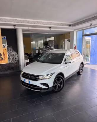 Volkswagen Tiguan 2.0 TDI 150 CV SCR DSG Life