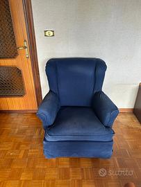 Poltrona inglese blu sfoderabile e lavabile