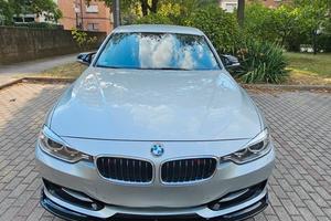 Auto BMW 320i F30 Msport