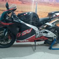 Aprilia RSV 1000