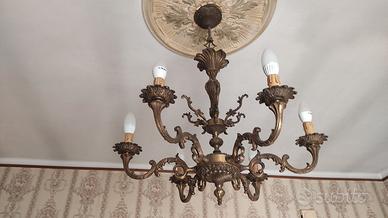 Lampadario in bronzo