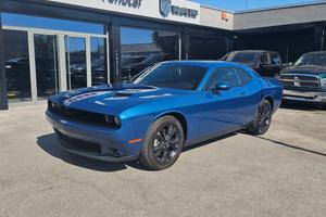 DODGE Challenger 3.6L V6 AT8 SXT AWD Blacktop