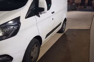 ford transit custom