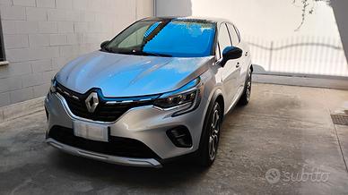 Renault Captur Tecno Fast Track