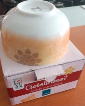 ciotola thun con scatolo e busta 