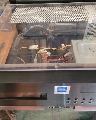 Thermaltake DH-101 Plexiglass