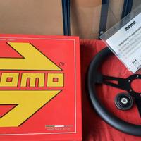 Volante Momo diametro 35