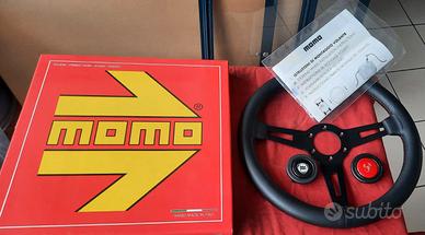 Volante Momo diametro 35