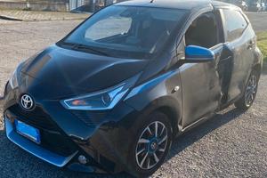 toyota aygo 2 serie 2018 incidntata