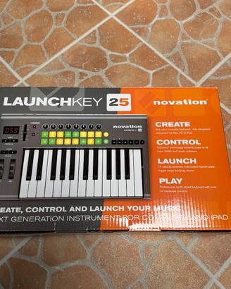 Tastiera  midi Novation launchkey 25
