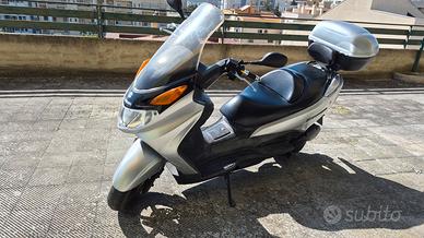 suzuki burgman 150