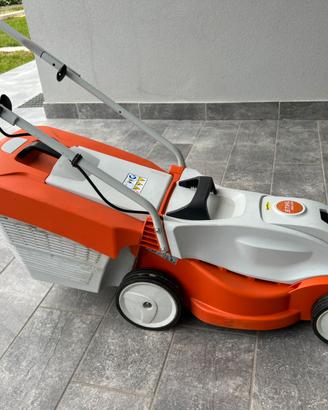 Taglia erba stihl rma 235